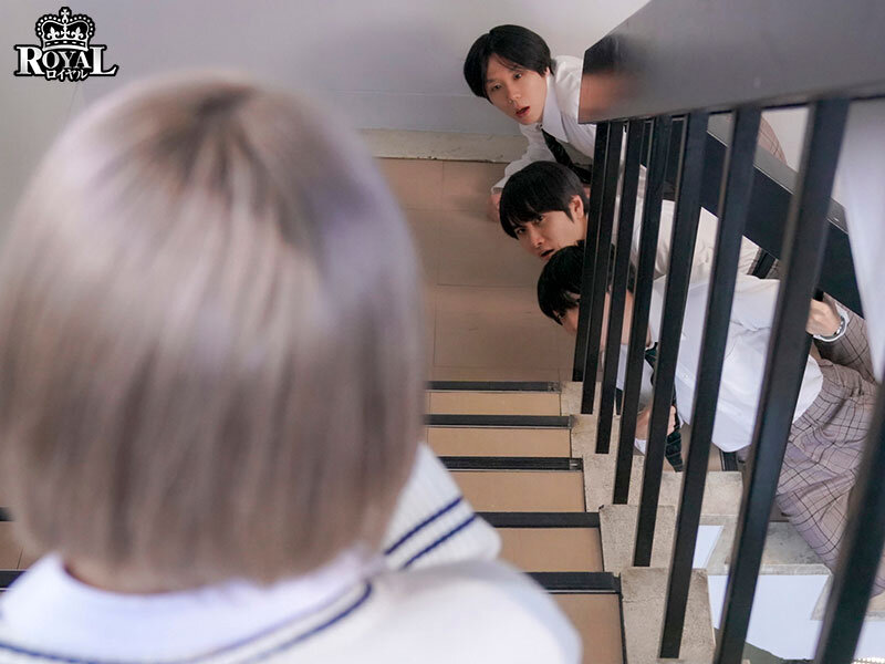 「春陽モカ 巨乳ギャル女子校生と中出し三昧！スレンダー幼馴染との濃密な青春ラブストーリー」のサンプル画像1枚目