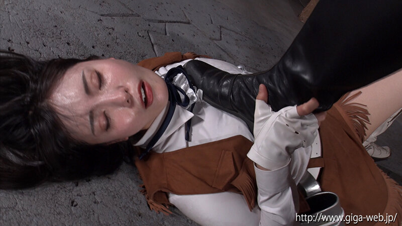 「及川うみが魅せる女戦士ヒロインピンチ!ネオ女宇宙特捜アニカの絶体絶命バトル」のサンプル画像2枚目