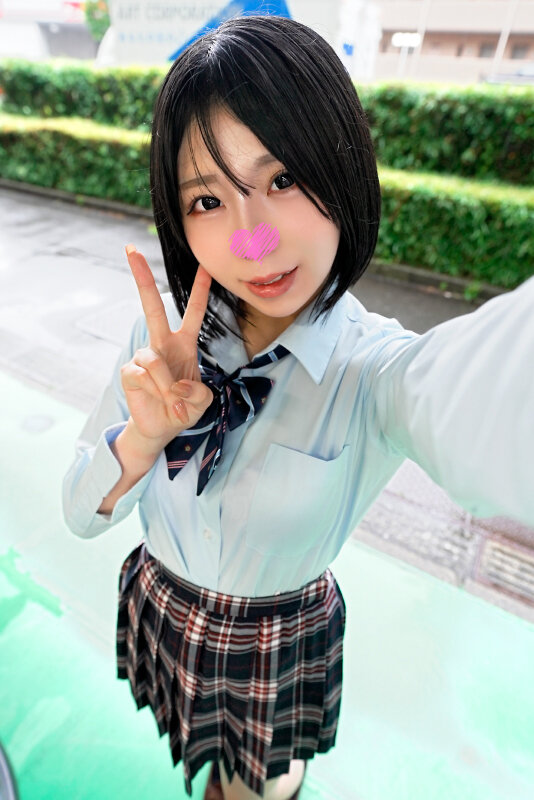 「流出！！セクハラ面接の一部始終。 狙われた世間知らずJ系 まりか（1●歳）」のサンプル画像1枚目