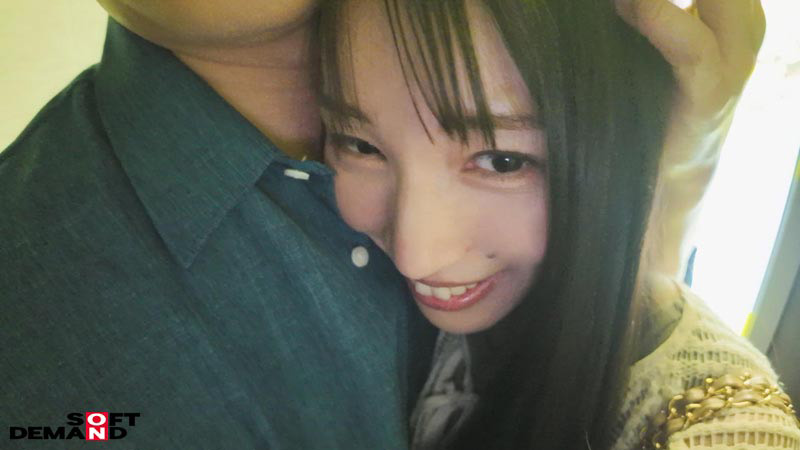 「玉井晴香が年下男子と濃厚デート!敏感熟女ママの初体験ごっくんプレイ」のサンプル画像2枚目