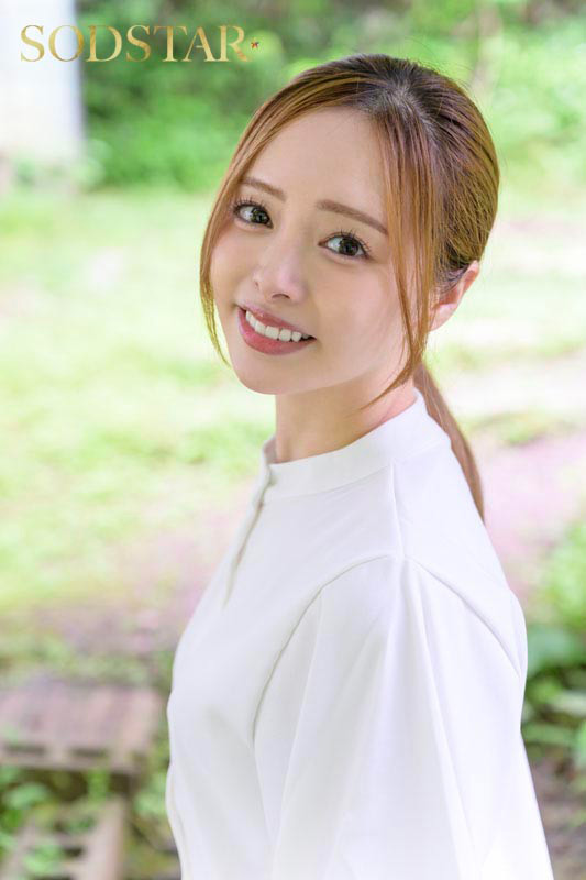「小倉由菜の魅力を徹底解剖!人気女優の最新作品とおすすめ動画を完全ガイド」のサンプル画像2枚目