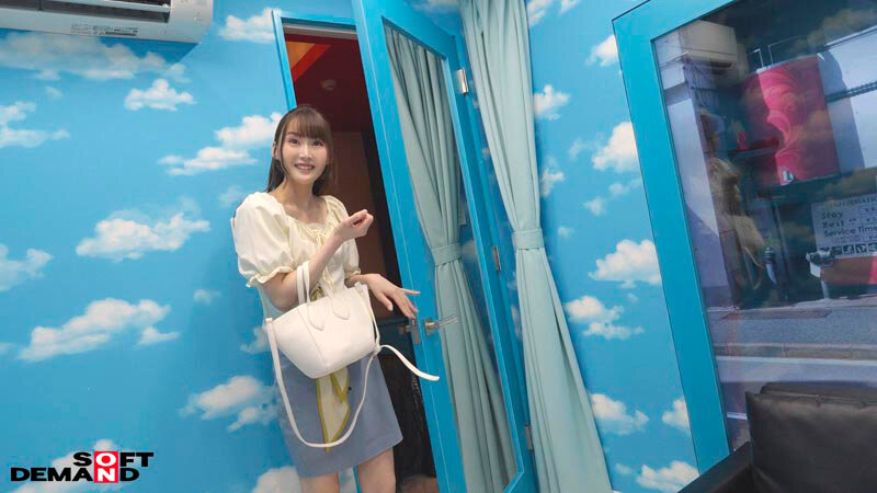 「高瀬佳澄 清楚系スレンダー女子大生の初撮りAVデビュー!素人ギャップが魅力の本格セックス体験」のサンプル画像8枚目