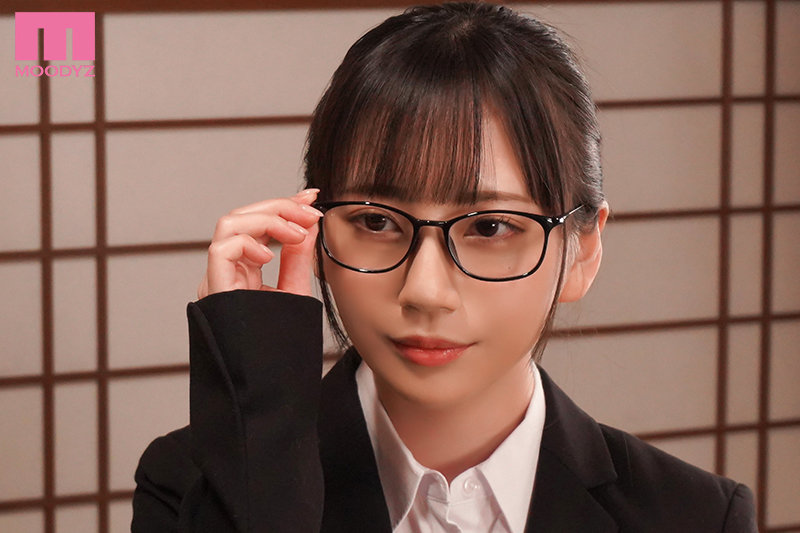 「七沢みあが淫語で責める逆NTR作品！美少女痴女がM男を翻弄する寝取り相部屋プレイ」のサムネイル