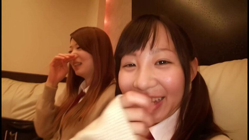 「素人女子校生まい&なみの3P体験 競泳水着とブルマ姿で魅せる関西円光リマスター版」のサンプル画像2枚目