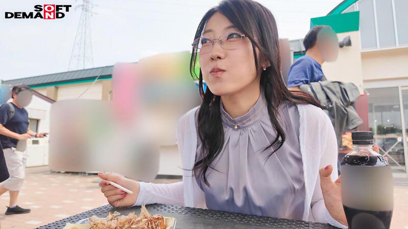 「守屋よしの｜美人秘書とデートからハメ撮り♡休日の秩父で密会する濃密映像」のサンプル画像3枚目