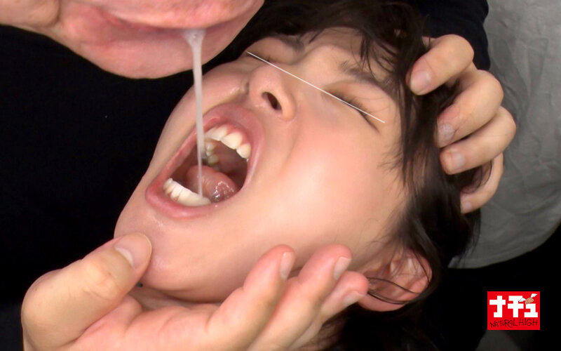 「【キス・接吻】巨乳女子校生美少女がたっぷり唾液まみれ濃厚ベロチュー電車痴漢プレイ」のサンプル画像6枚目