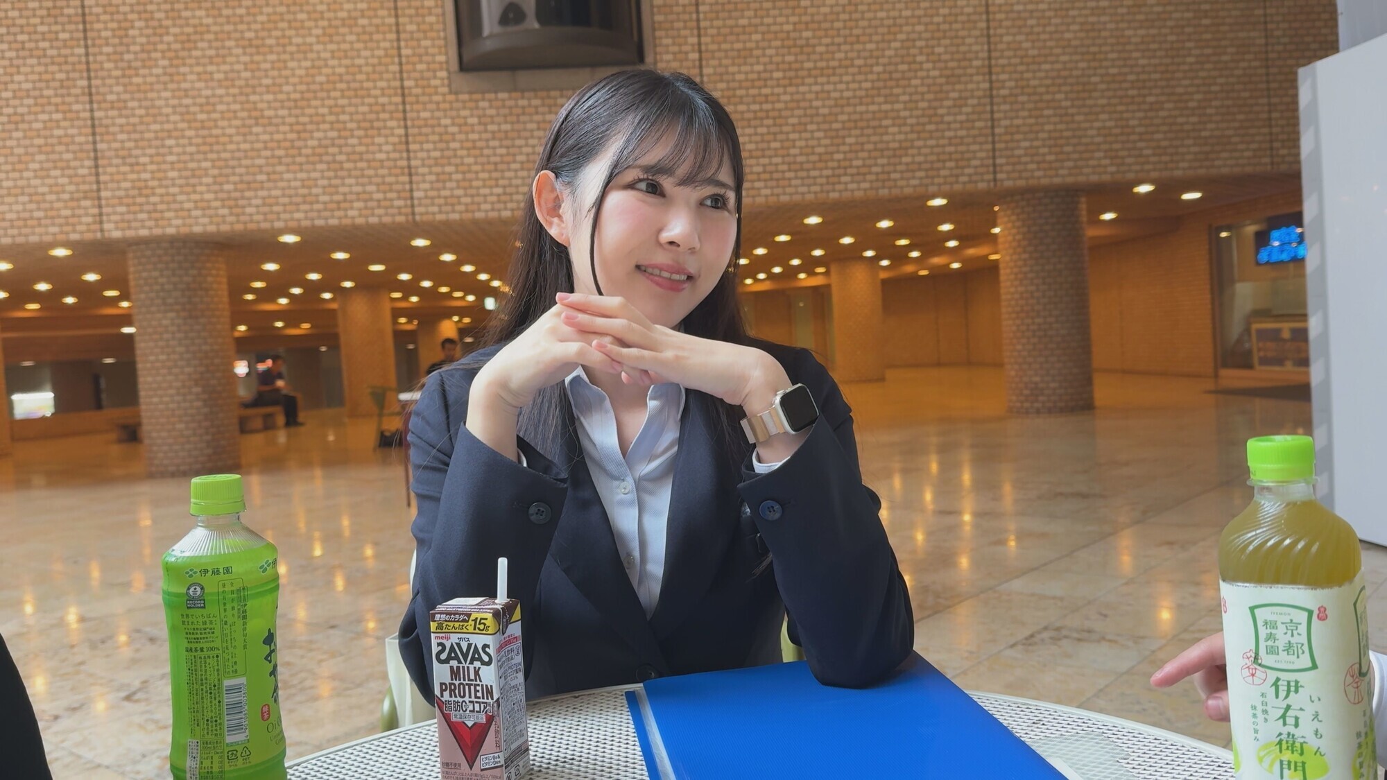 「みな」のサムネイル