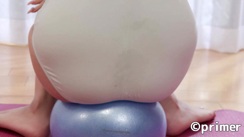 「湯帆丸美雪のセクシーストレッチ動画｜レオタード姿の巨乳お姉さんが魅せる全身美ボディ」のサンプル画像18枚目