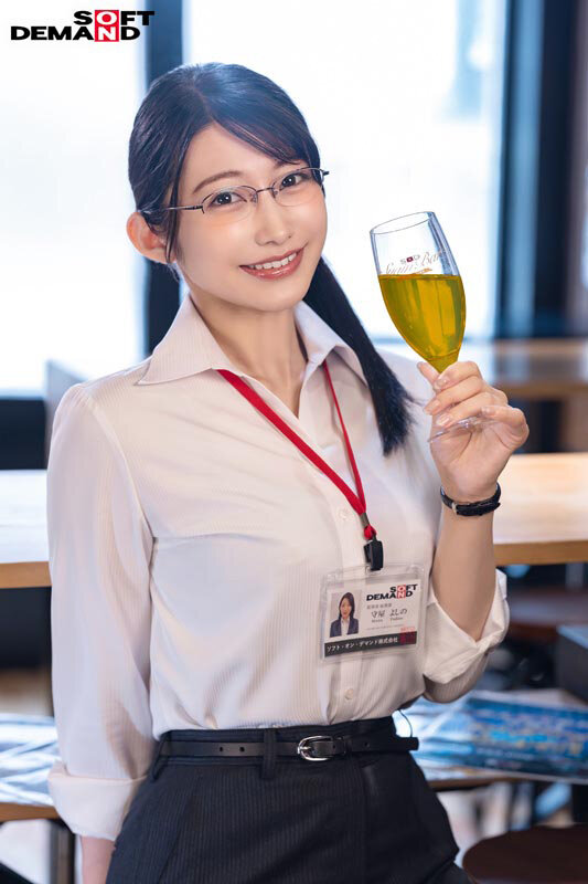 「守屋よしの ハメ撮り動画｜美人秘書OLと新宿ラブホで昼間から濃厚プライベート撮影」のサンプル画像17枚目