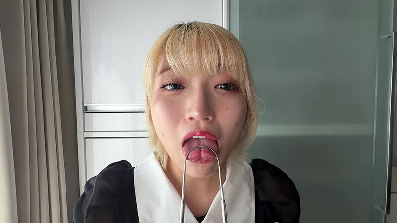 「【安堂はるの】素人お姉さんをナンパ!個人撮影で魅せる舌ブラシ汚舌苔採取の衝撃映像」のサンプル画像17枚目