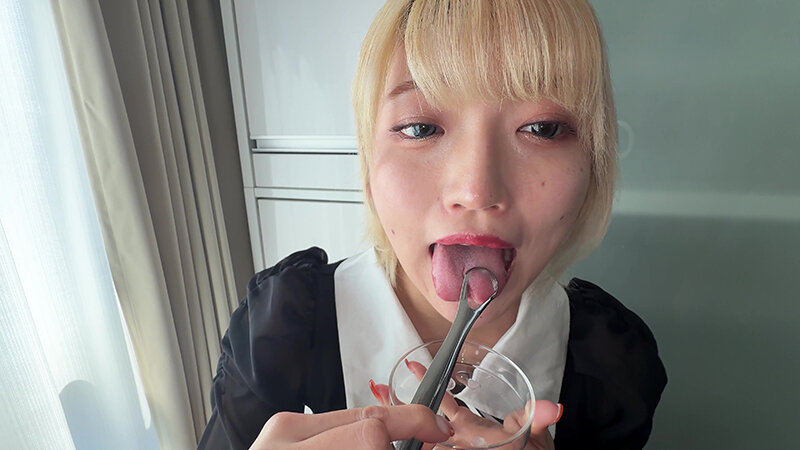 「【安堂はるの】素人お姉さんをナンパ!個人撮影で魅せる舌ブラシ汚舌苔採取の衝撃映像」のサンプル画像8枚目