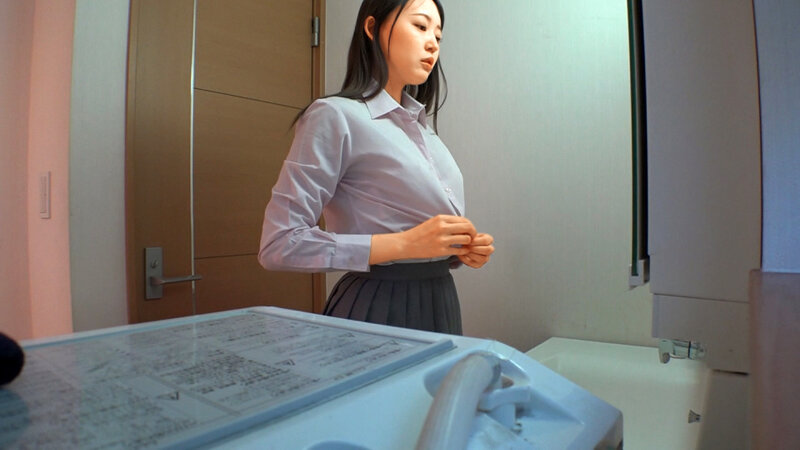 「素人女子校生・人妻の入浴シーン盗撮ドキュメント|リアル覗き映像50人収録5時間」のサンプル画像8枚目