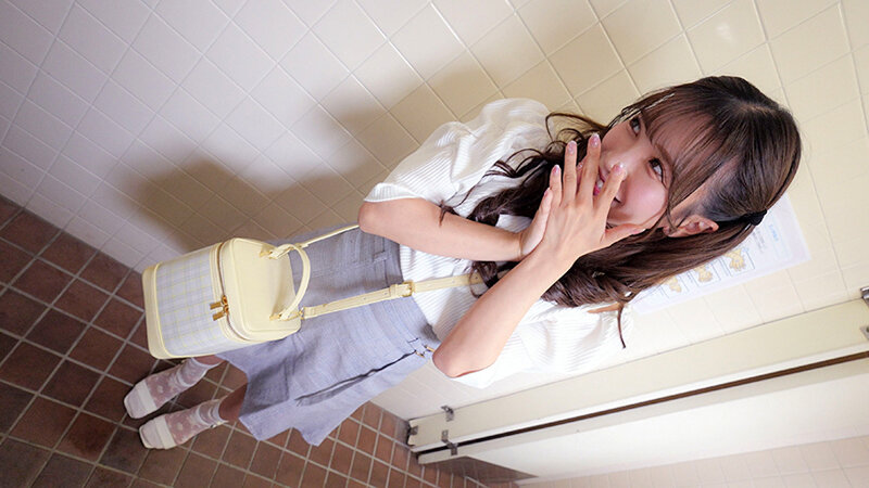 「【素人】巨乳巨尻お姉さんがセンズリ鑑賞で興奮!手コキ・フェラでご奉仕するエロ動画」のサンプル画像5枚目