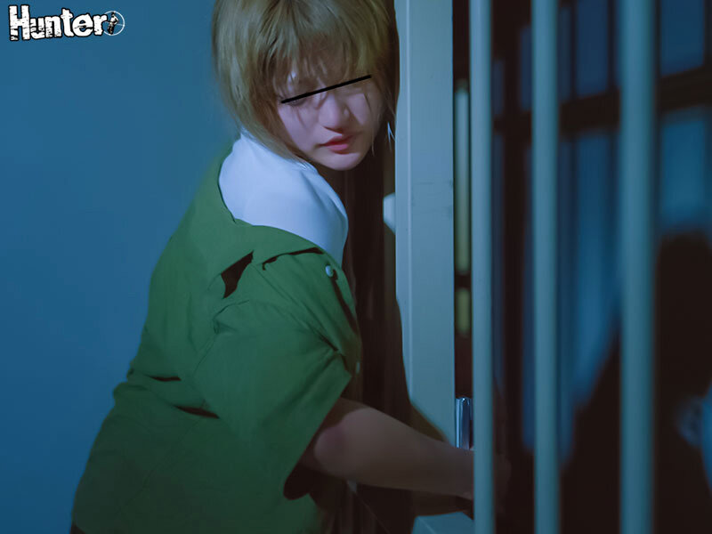 「【素人】監禁3P中出しイラマチオ責め|騎乗位で何度もイカされる美女の調教プレイ」のサンプル画像6枚目