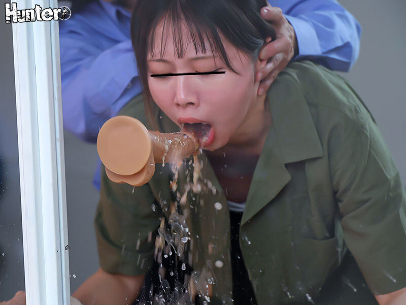 「【素人】監禁3P中出しイラマチオ責め|騎乗位で何度もイカされる美女の調教プレイ」のサンプル画像8枚目