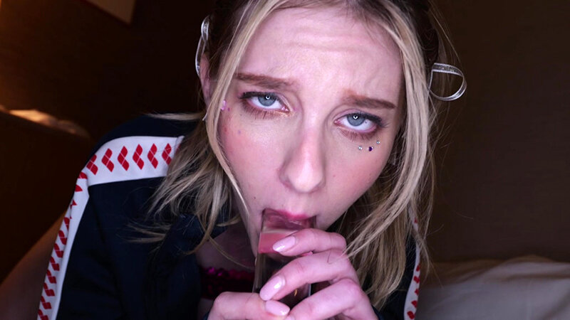 「メロディー・雛・マークスの水着グラビア！セクシーアイドルの魅惑モデルショット」のサンプル画像18枚目