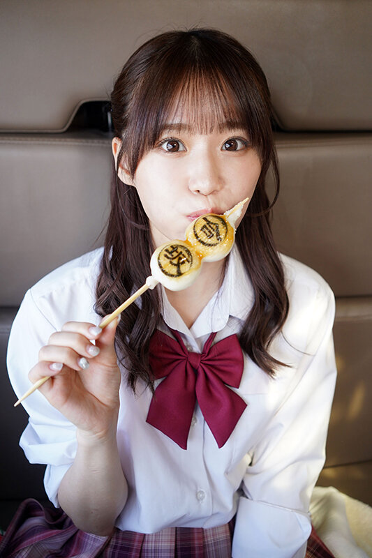 「未歩なな 美少女アイドルの大胆セクシーショット|巨乳グラビア魅惑の裸身披露」のサンプル画像7枚目