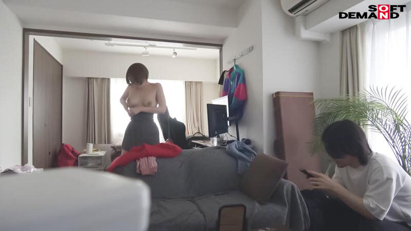 「【素人】新宿在住アパレル店員あかねさん（30）の2段階NTR寝取られハメ撮り中出し映像」のサンプル画像3枚目