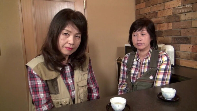 「【熟女NTR】人妻が旅先でナンパされ不倫に溺れる寝取られドラマ|熟年婦人の禁断の旅路」のサンプル画像2枚目