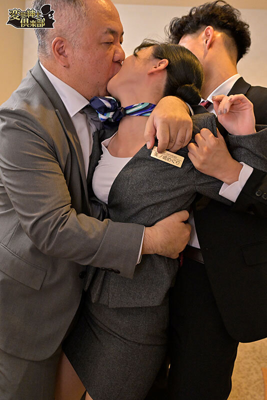 「【素人お姉さん】スレンダー美女が3P乱交でアクメ連続絶頂!高級ホテルで激しく乱れる中出し映像」のサンプル画像3枚目