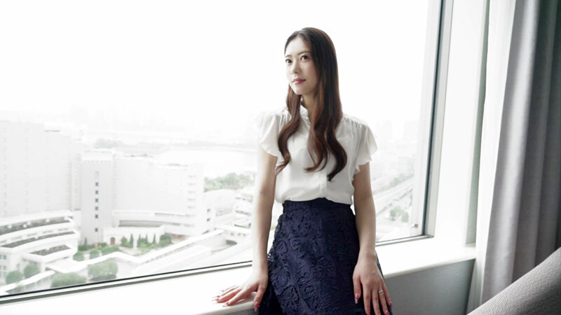 「涼菜波美が魅せる美乳人妻の不倫中出し情事｜熟女妻の秘密の花びらめくり」のサムネイル