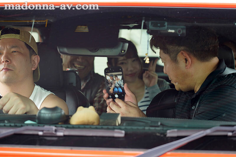 「さつき芽衣が魅せる人妻NTR×中出し!美乳熟女がキャンプで寝取られる衝撃映像」のサムネイル