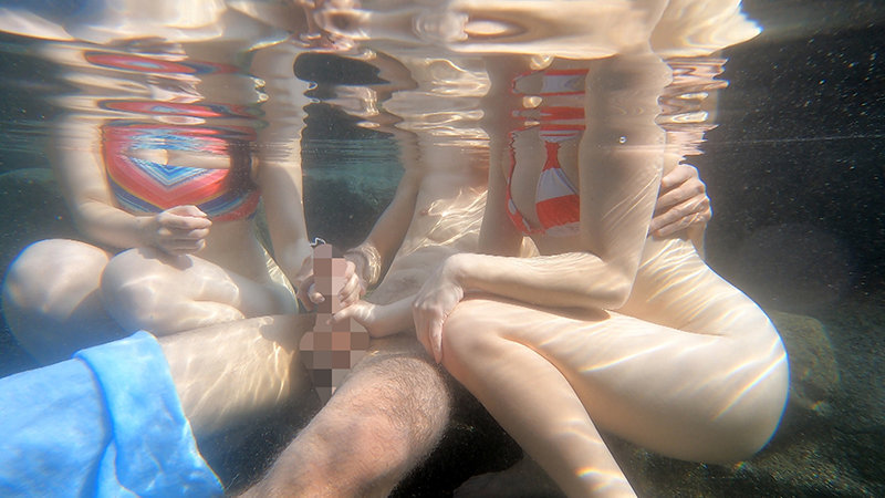 「【女子校生】混浴温泉で出会った貧乳ミニ系美少女に中出し!野外露出プレイで絞りとられた体験」のサンプル画像17枚目