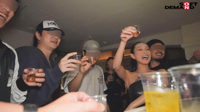 「新人 DJ 選元らな（20）AVデビュー【ニュー個撮】」のサンプル画像10枚目