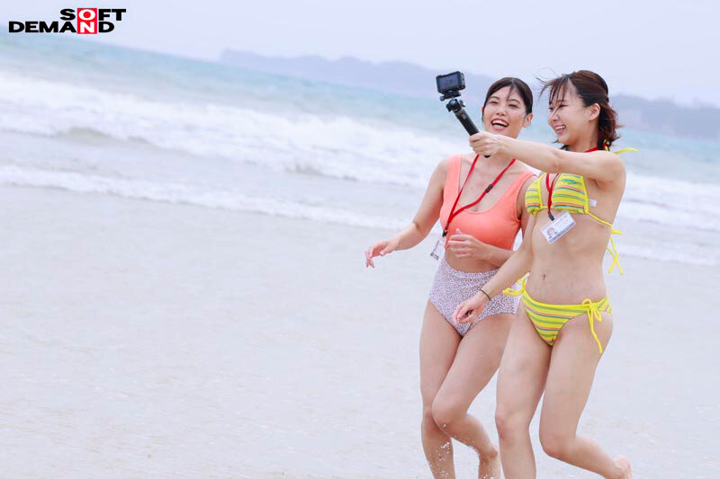 「平山言芭・田中依知星ら巨乳OL4名が水着姿で同僚とドキドキ企画に挑戦！マジックミラー号体験」のサンプル画像18枚目