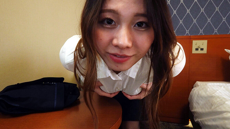 「佐久間つな 美巨乳お姉さんの自撮りオナニー映像|局部アップで魅せるセクシー作品」のサンプル画像3枚目