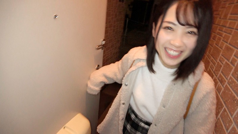 「【素人女子大生】小悪魔ビッチ痴女の乳首責めが止まらない!笑顔で攻める中出し生活10日間」のサンプル画像2枚目