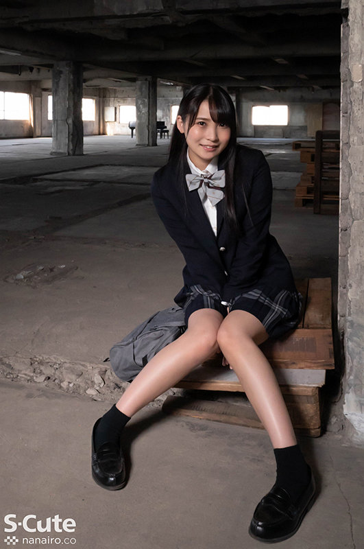 「花音うらら・桜井千春ら美少女6人の制服野外露出フェラ|廃墟ロケ撮影ベストコレクション」のサンプル画像15枚目