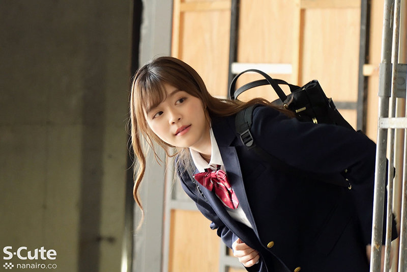 「花音うらら・桜井千春ら美少女6人の制服野外露出フェラ|廃墟ロケ撮影ベストコレクション」のサンプル画像7枚目