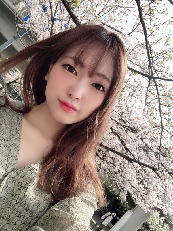 「【素人美少女】SNSで出会った令和痴女10人の極上フェラテクニック180分完全収録」のサンプル画像3枚目