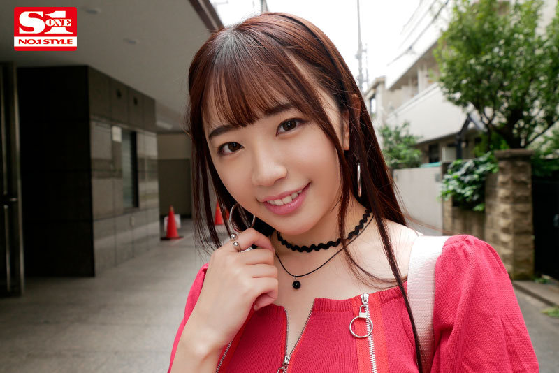 「東雲みれいが痴女プレイで淫語責め＆濃厚キス・パイズリ！Gcup美少女の小悪魔テクニック全開」のサムネイル