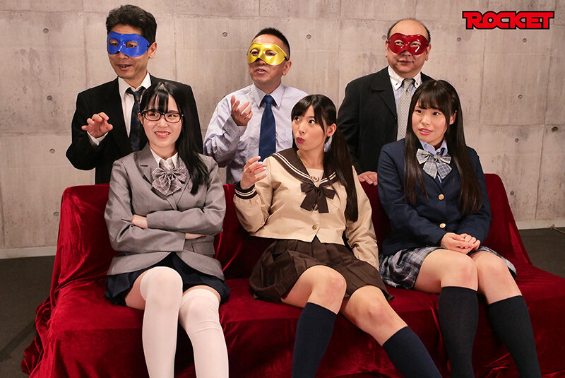 「【巨尻JK】壁にハマった女子校生の娘と禁断の近親相姦プレイ【尻フェチ必見】」のサンプル画像1枚目